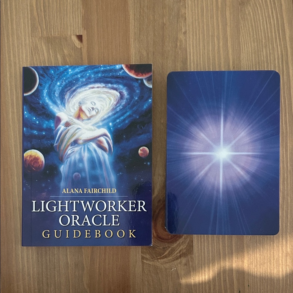 Lightworker Oracle Card Deck - Picture 3 of 4